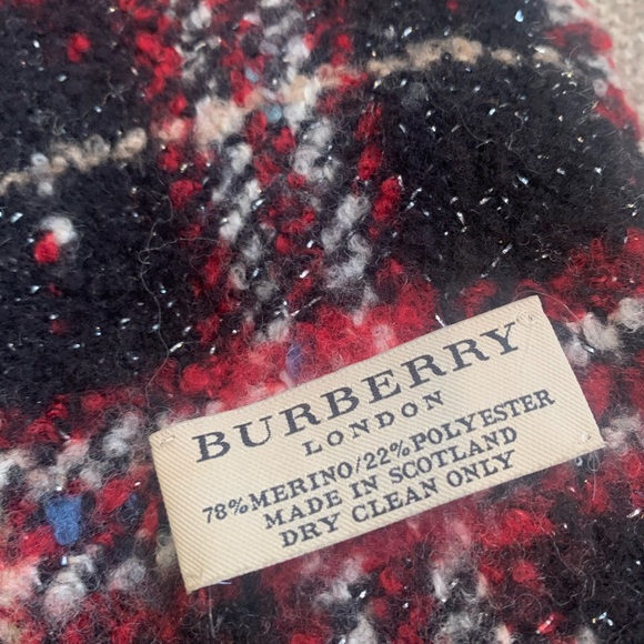✨ Burberry London Merino Wool Blend Checkered Scarf - Picture 9 of 9